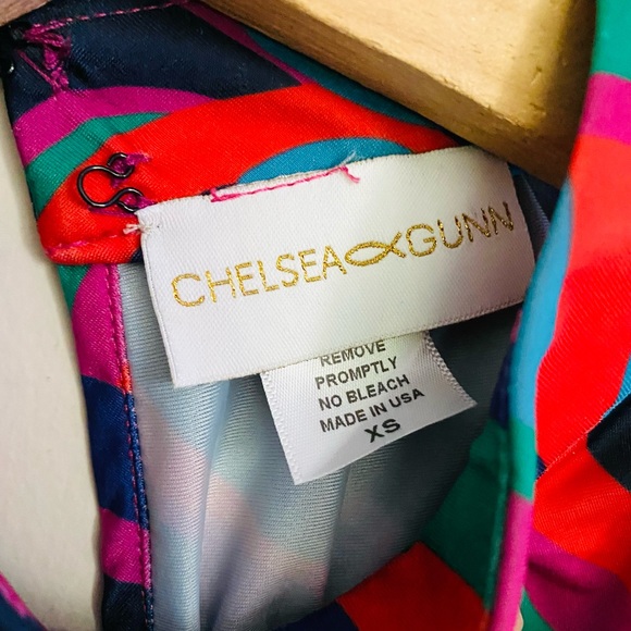 Chelsea Gunn Psychedelic 60s Style Dress - Picture 4 of 5